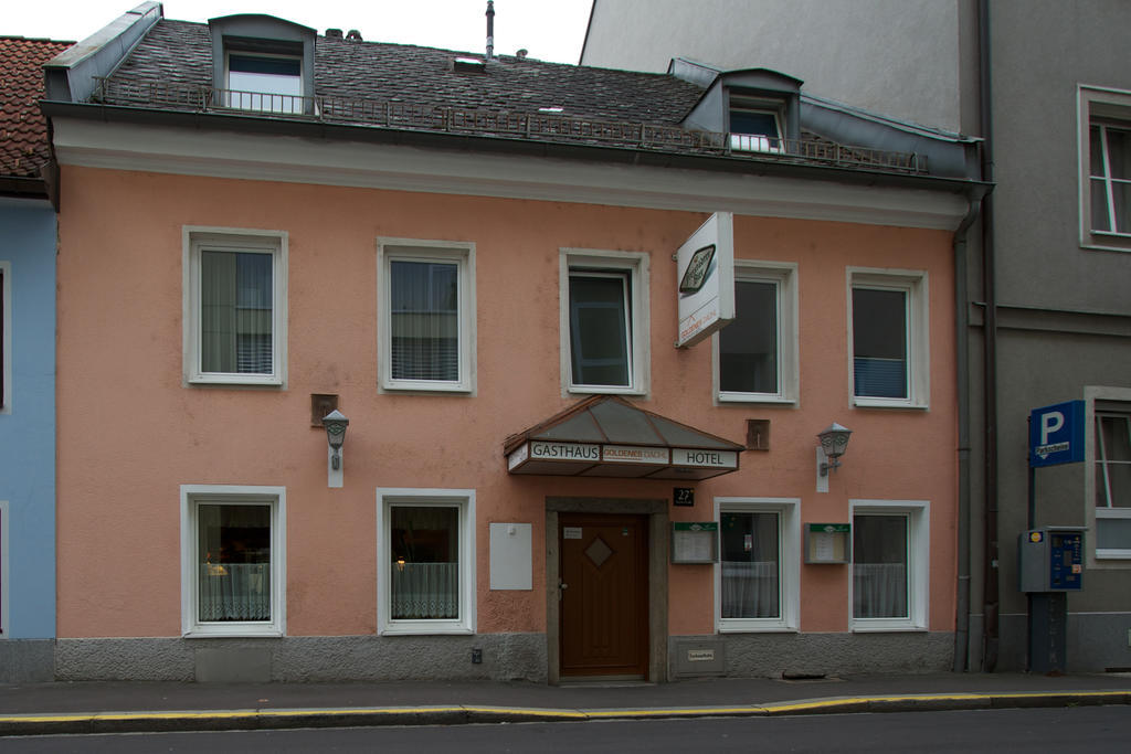 Maison d'hôtes Goldenes Dachl à Linz Extérieur photo